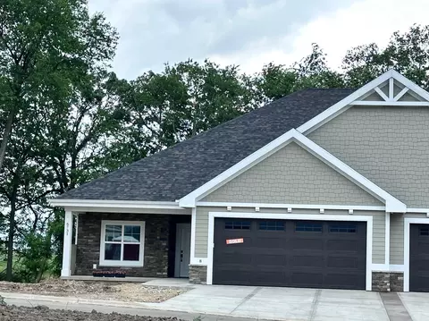 6731 Bellflower Pointe Dr, Deforest, WI 53532