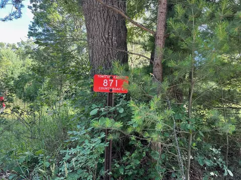 871 County Rd E, Adams, WI 53910