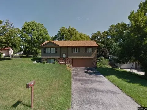 5306 Olson Ct, Mcfarland, WI 53558