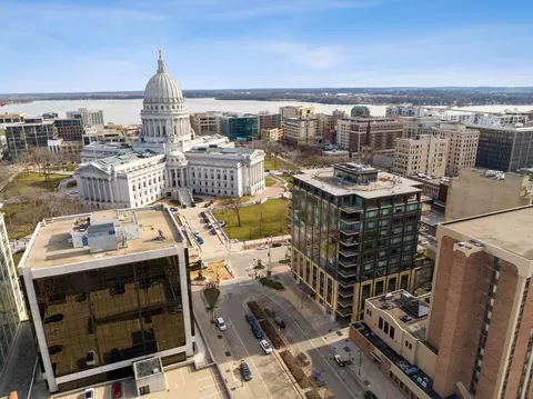 100 Wisconsin Ave #805, Madison, WI 53703
