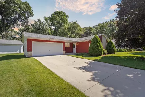 2543 N Bootmaker Dr, Beloit, WI 53511