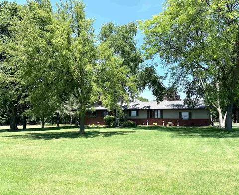 w12050 Lange Road, Columbus, WI 53925