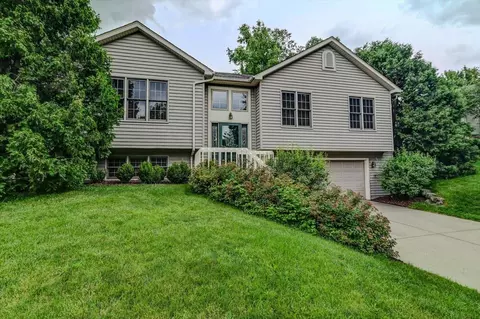2528 Ryeland St, Fitchburg, WI 53711
