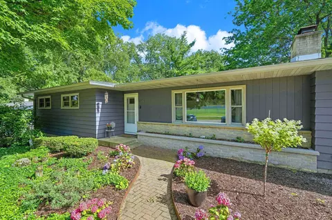 6409 Mendota Ave, Middleton, WI 53562