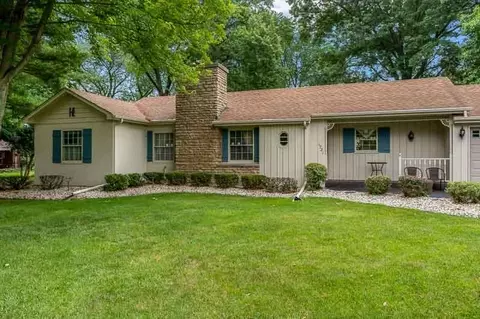 1721 E Ridge Rd, Beloit, WI 53511