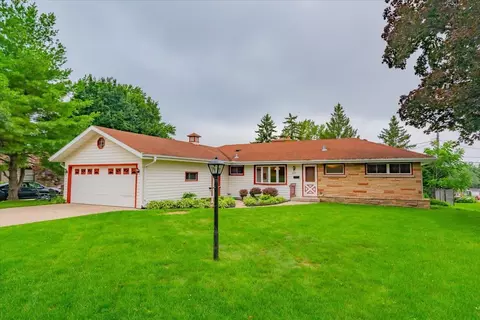 205 Stone Ter, Monona, WI 53716