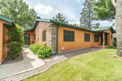 1871 Duck Creek Dr, Friendship, WI 53934