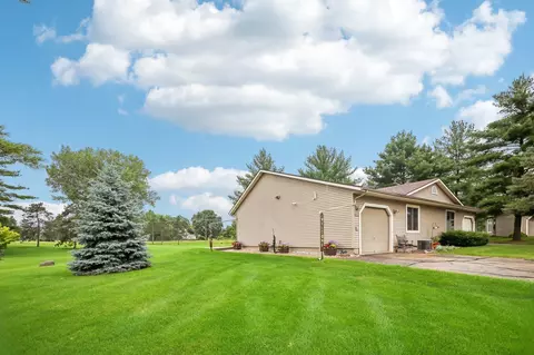 609 Saddle Rdg #609, Portage, WI 53901