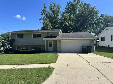 2050 Merrill Ave, Beloit, WI 53511