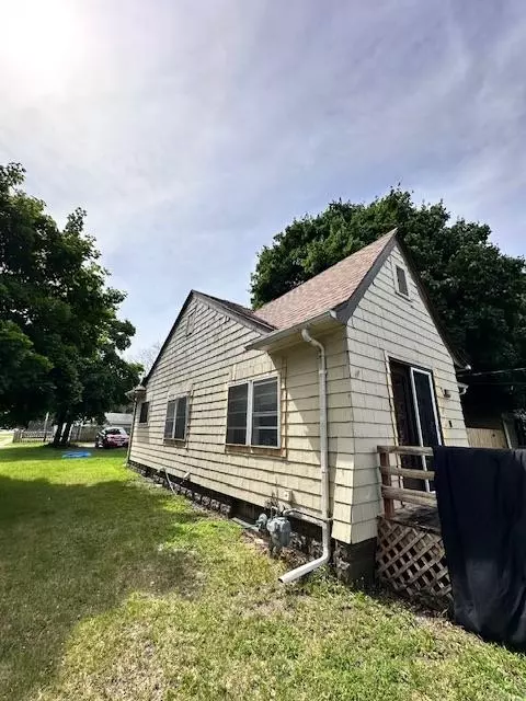 1302 Vine St, Beloit, WI 53511