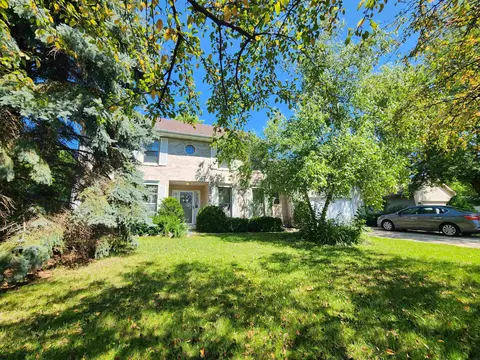 4369 Fox Hills Dr, Janesville, WI 53546