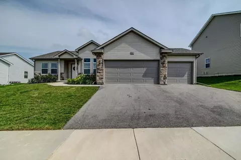 911 James Ave, Belleville, WI 53508