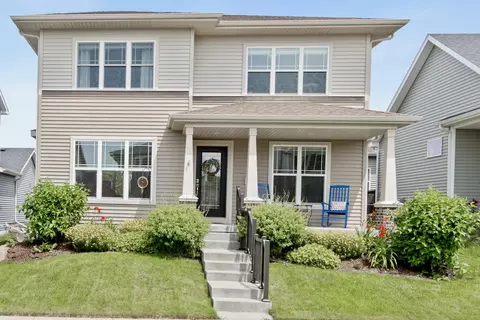 211 Blooming Leaf Way, Verona, WI 53593