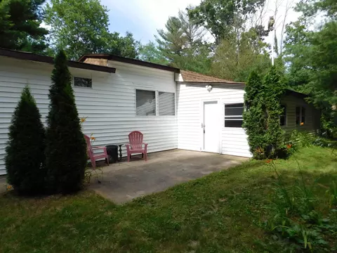 e2972 Laudon Road, Lone Rock, WI 53556