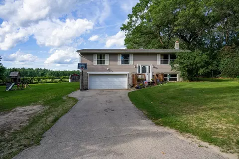 23650 Flame Ave, Tomah, WI 54660