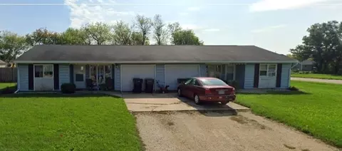 1205-1207 W Burbank Ave, Janesville, WI 53545