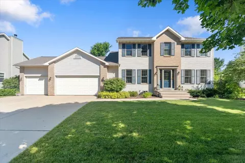 1836 Carrington Dr, Sun Prairie, WI 53590