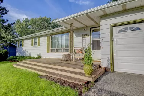 2738 Florann Dr, Fitchburg, WI 53711