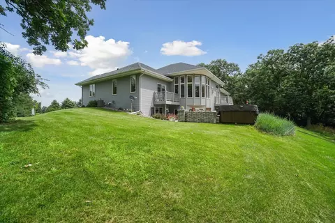 11904 E Creek Rd, Darien, WI 53114