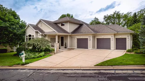 3818 Signature Dr #3818, Middleton, WI 53562