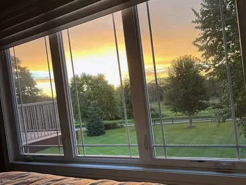 7719 Indigo Dr, Deforest, WI 53532