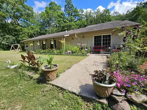 509 Ridge St, De Soto, WI 54624