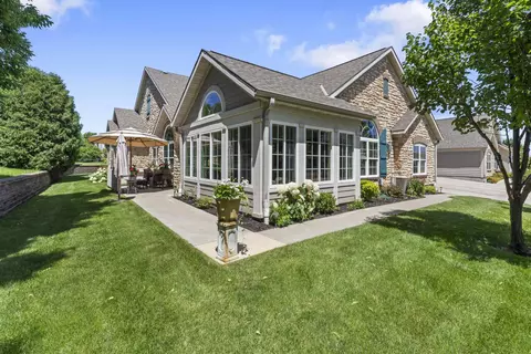 845 Grove St, Sun Prairie, WI 53590