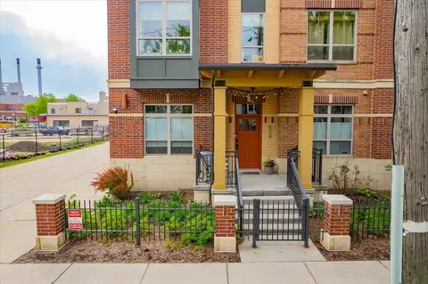 629 E Mifflin St, Madison, WI 53703
