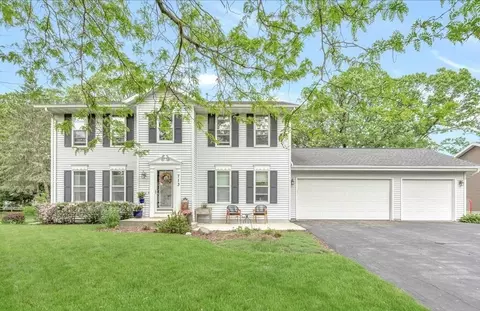 713 Terrace Ridge Dr, Cottage Grove, WI 53527