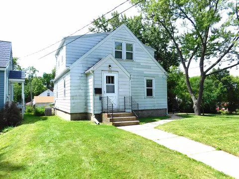 1801 Kropf Ave, Madison, WI 53704