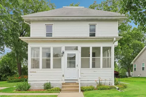 409 Pine St, Stoughton, WI 53589