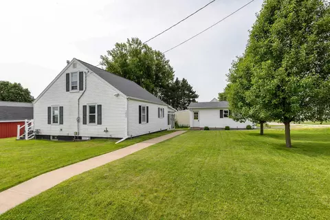 3829 Dry Hollow Rd, Cuba City, WI 53807