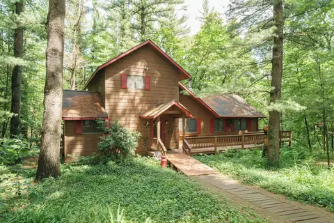 n4204 Fern Lane, Oxford, WI 53952