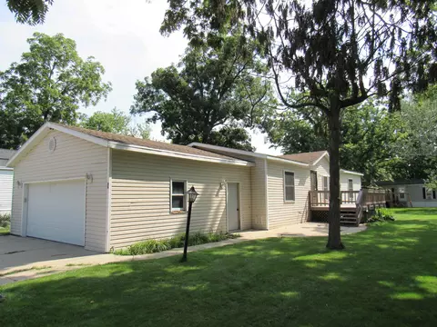 26 Lapidary Ln, Janesville, WI 53548