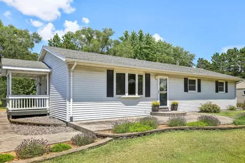 w7334 Jeri Drive, Pardeeville, WI 53954