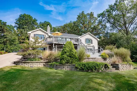 6534 N Lazy River Rd, Janesville, WI 53545