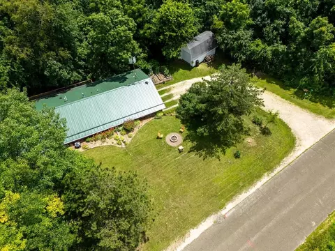 5180 Tower Line Rd, Marshall, WI 53559