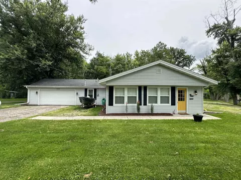 5268 S Christianson Rd, Janesville, WI 53546
