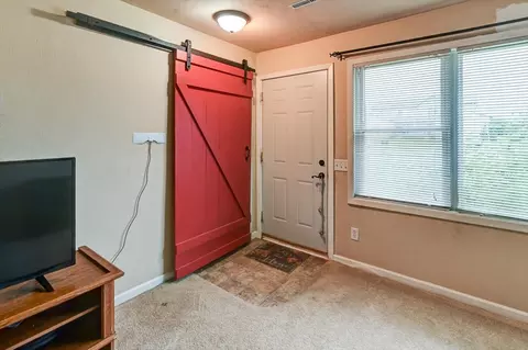 445 Waterloo Rd, Marshall, WI 53559