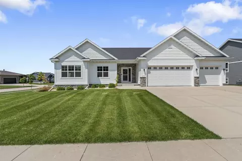 2146 Lonnie Ln, Sun Prairie, WI 53590