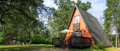2413 Valley Rd, Friendship, WI 53934