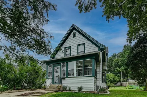 537 Elmside Blvd, Madison, WI 53704