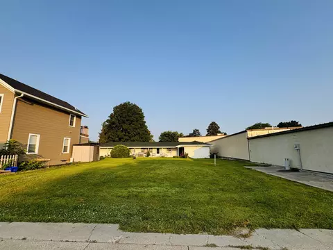 1130 Mills St, Black Earth, WI 53515