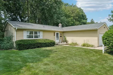 2414 Jonquil Rd, Madison, WI 53711