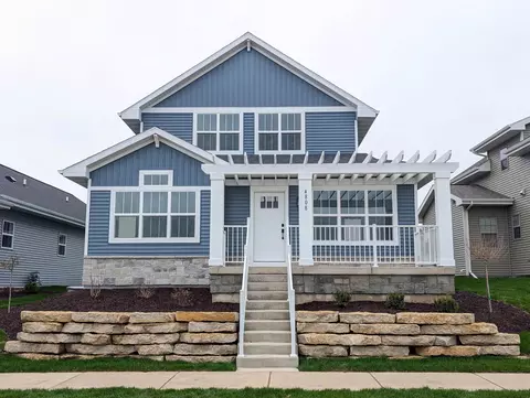 4808 Romaine Rd, Fitchburg, WI 53711
