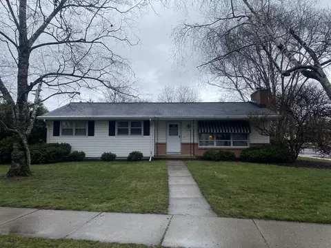 718 Anthony Ln, Madison, WI 53711