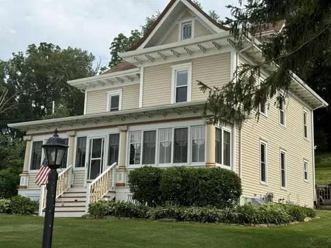 333 Urban Rd, Monticello, WI 53570