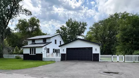 4209 Central Blvd, Delavan, WI 53115