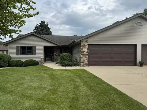 3007 S Lexington Ct, Beloit, WI 53511