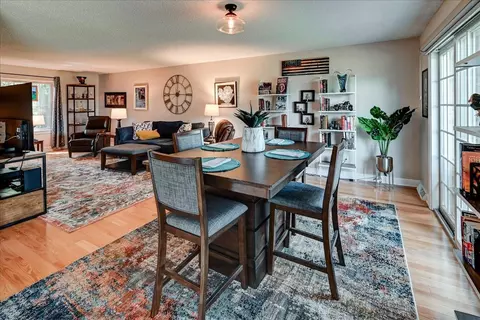 52 Golf Course Rd, Madison, WI 53704